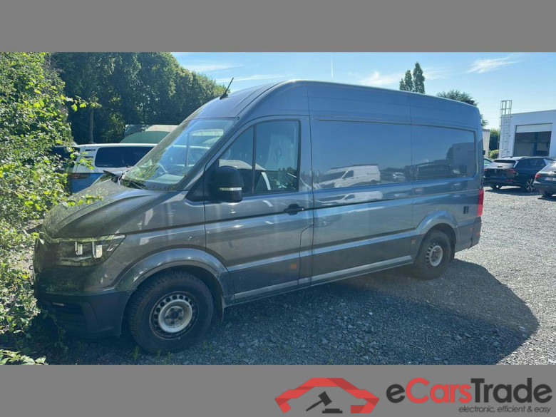 VOLKSWAGEN Crafter 35 Fourgon Mwb Hr Dsl Crafter 2.0 CR TDi L3H3 #1