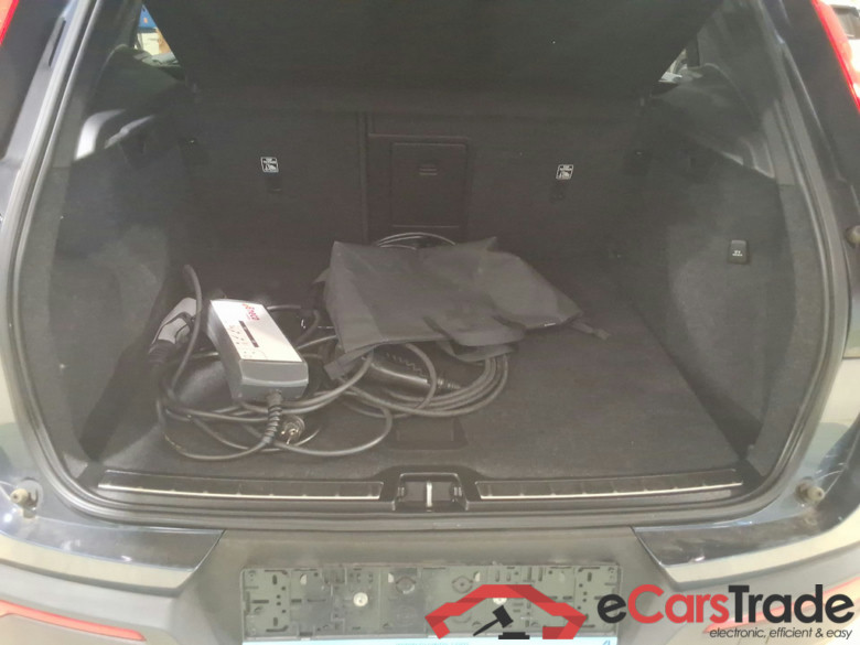 VOLVO XC40 1.5 T4 RECHARGE GEARTR. INSCRIPTION #3