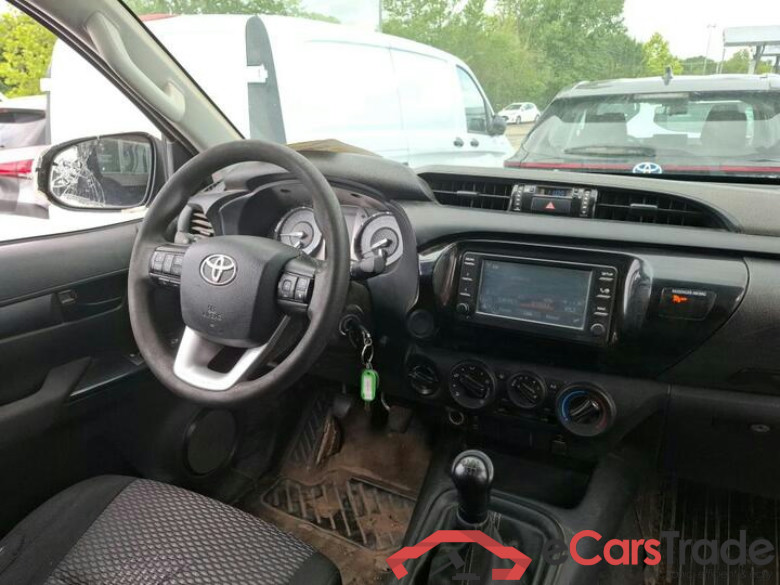 Toyota Hilux 2.4 D-4D 4x4 Single Cab Hardtop Display Klima ... #5