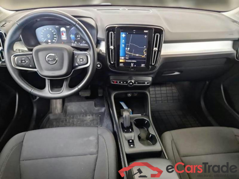 VOLVO XC40 / 2017 / 5P / SUV T5 PLUG-IN HYBRID AUTO RECH INSCRIP EXPR #3