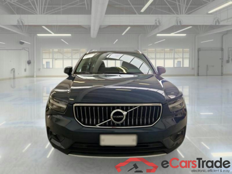 VOLVO XC40 / 2017 / 5P / SUV T5 PLUG-IN HYBRID AUTO RECH INSCRIP EXPR #6