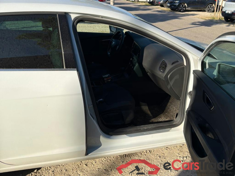 SEAT León / 2016 / 5P / berlina con portón 2.0 TDI 110kW DSG-7 S&S Xcellence Ed Pl #6