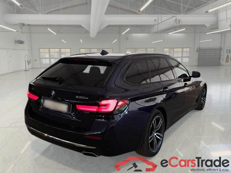 BMW SERIE 5 / 2020 / 5P / STATION WAGON 530E XDRIVE LUXURY AUTO TOURING #2