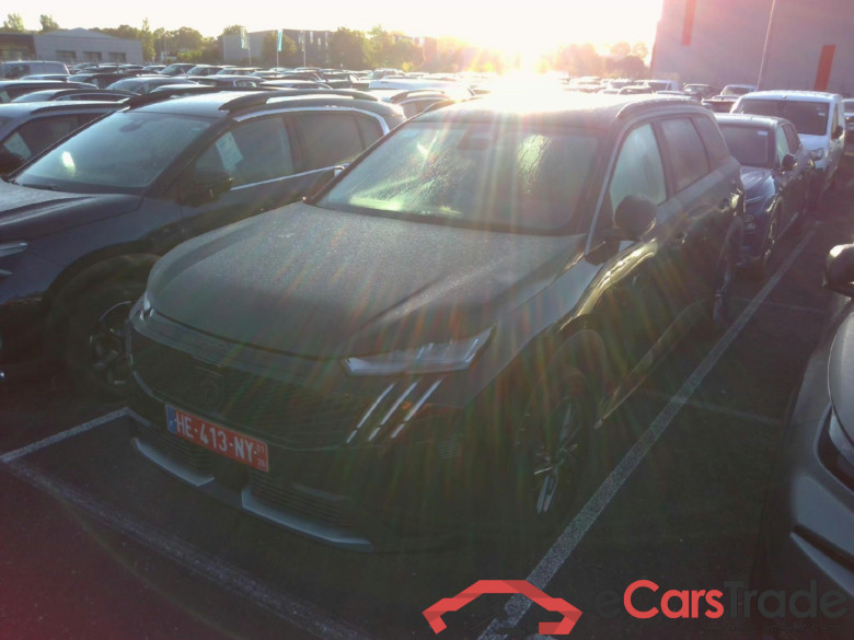 Peugeot 5008 Allure Hybrid 145 ch e-DCS6