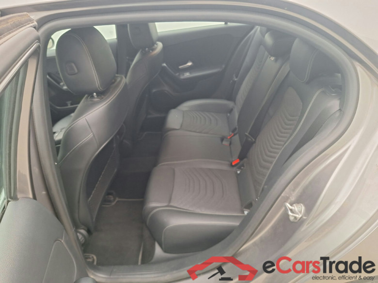 Mercedes, A-Class '18, Mercedes-Benz A-Klasse A 180 d Business Solution A #4