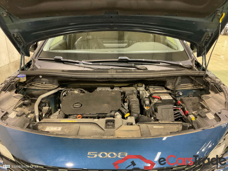 PEUGEOT 5008 1.5 BLUEHDI 130 AUTO ALLURE PACK #6
