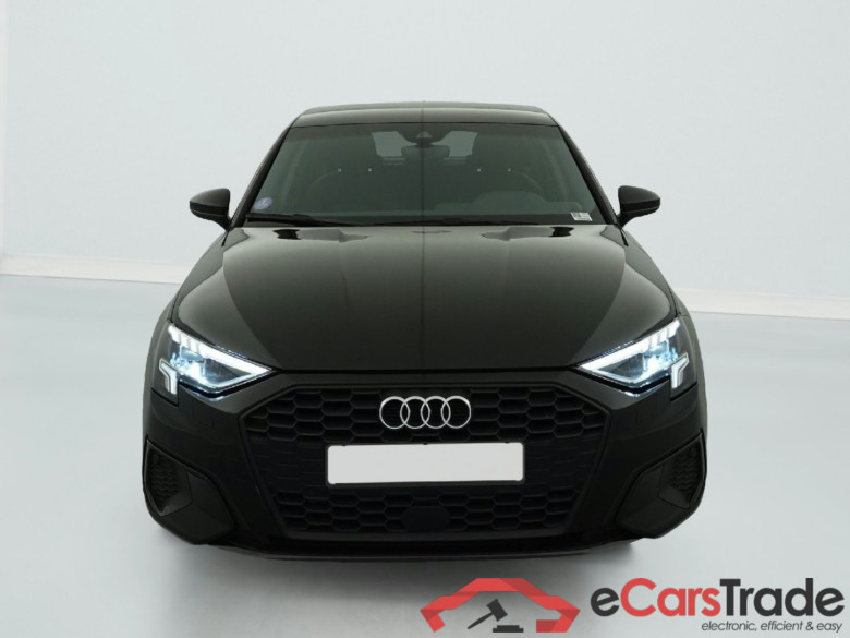 Audi A3 Sportback 40 TFSIE 204 S TRONIC 6 BUSINESS LINE #2
