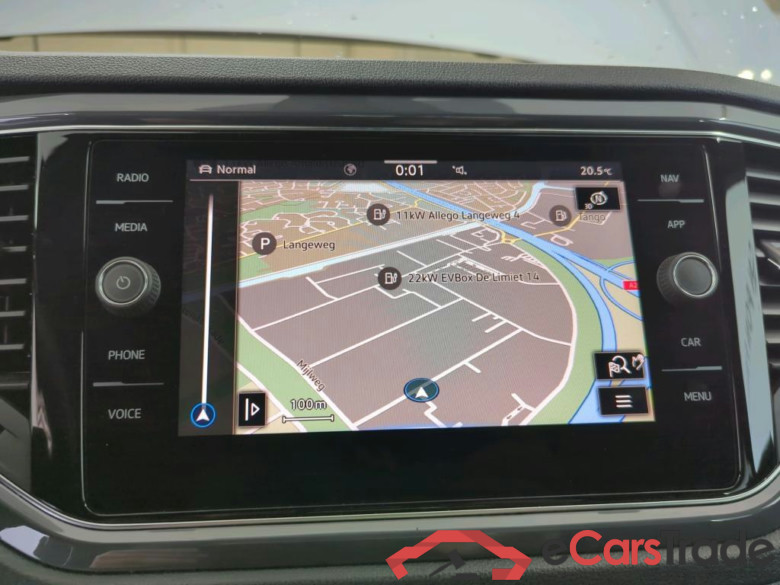 VOLKSWAGEN T-Roc 110 kW #2