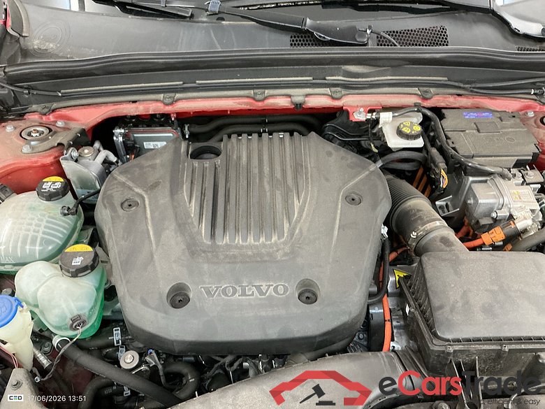VOLVO XC40 1.5 T4 RECHARGE GEARTRONIC R-DESIGN #6