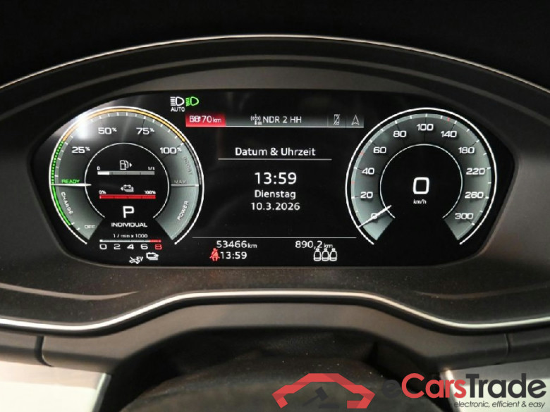AUDI Q5 Sportback 50 TFSIe Sportback quattro S tronic S line 5d 195kW #6