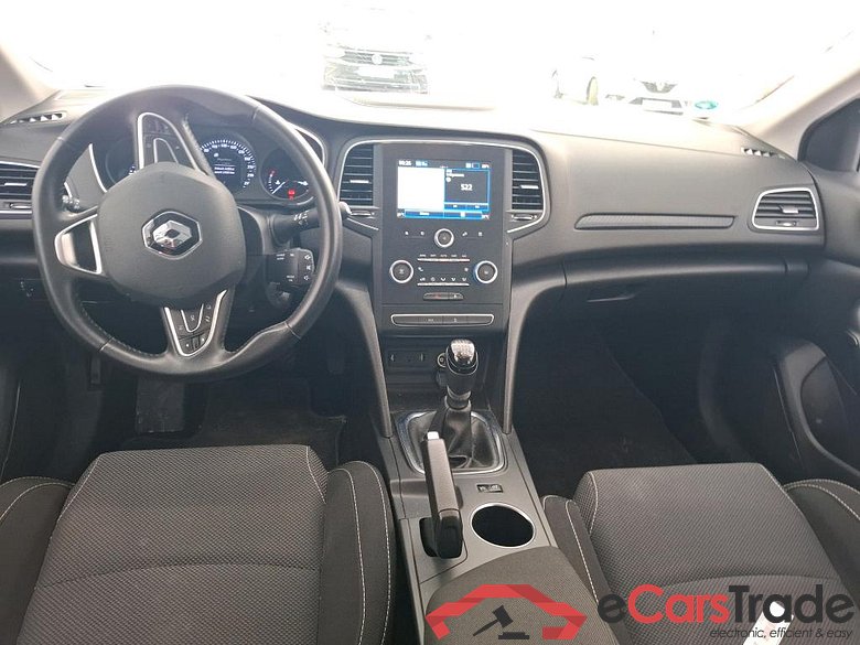 Megane IV Berline 5pt. Société Air Nav Reversible 1.5 dCi 90CV BVM6 E6 #5