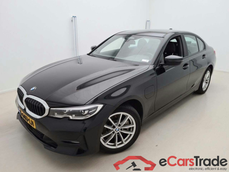 BMW 3-serie 330e eDrive Edition AUT. #1