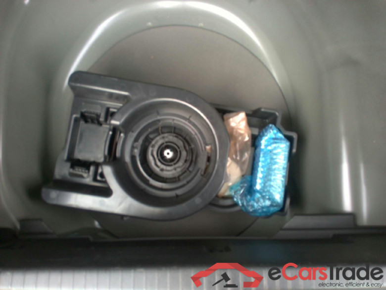 Peugeot 208 Allure 208 100 S&S BVM6 #6