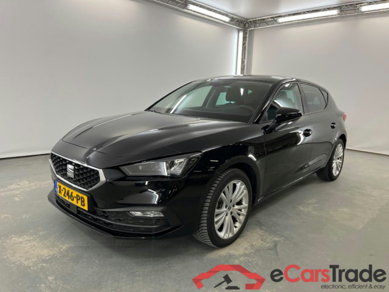 SEAT LEON 1.0tsi style business intense 81kW #1