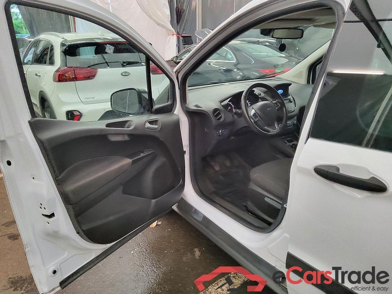 Transit Courier Trend 1.5 TDCi 74KW MT6 E6d #4