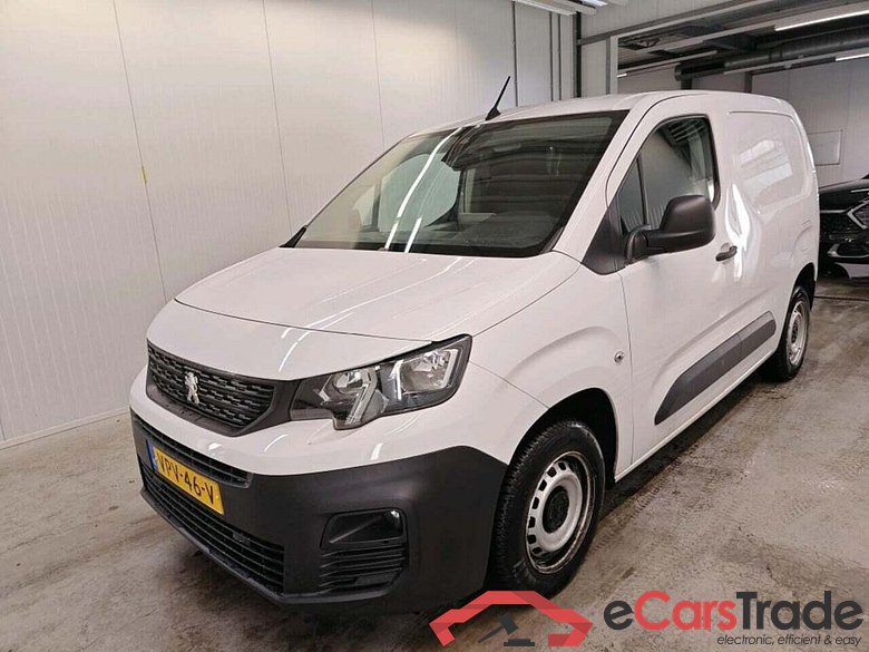 PEUGEOT Partner 1.2 PT. Premium #1
