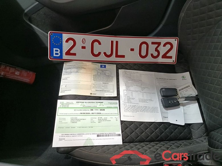 Skoda Superb Combi 2.0 CRTDI 110kW DSG7 Clever 5d #4
