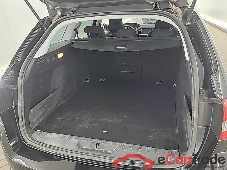 PEUGEOT 308 SW Allure 1.2 Puretech 130 5D 96kW #5
