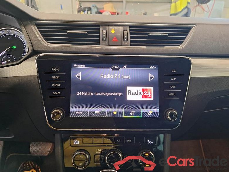 SKODA SUPERB WAGON / 2019 / 5P / STATION WAGON 1.4 TSI PLUG-IN HYBRYD EXECUTIVE DSG #5