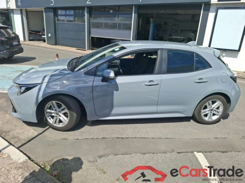 TOYOTA Corolla / 2018 / 5P / Berline Hybride 122h Dynamic Business Beyond Zer #3