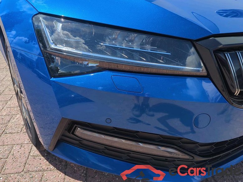 SKODA Superb 115 kW #4