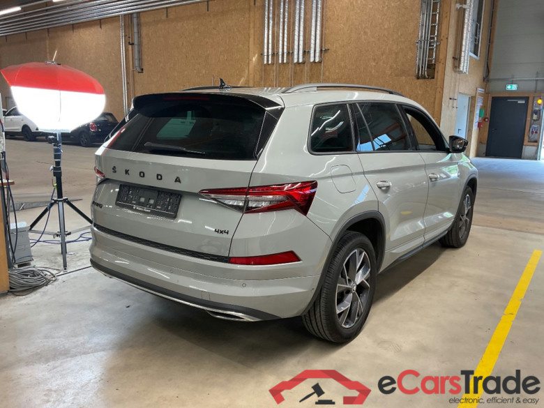 SKODA Kodiaq 2.0 TDI 4x4 DSG Sportline 5d 110kW #2