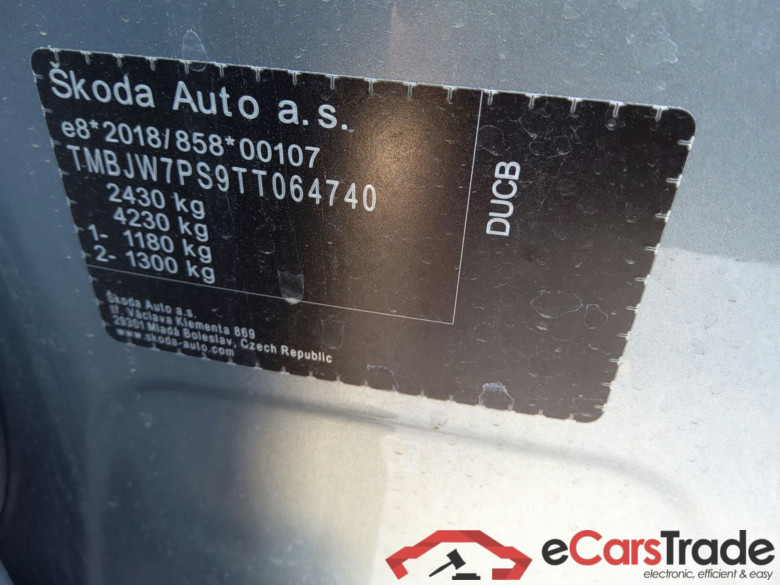 SKODA Kodiaq 1.5 TSI iV 150 kW DSG 6 vel. HÃ­brido Enchufable (5 Sportline(Winterpack) #5