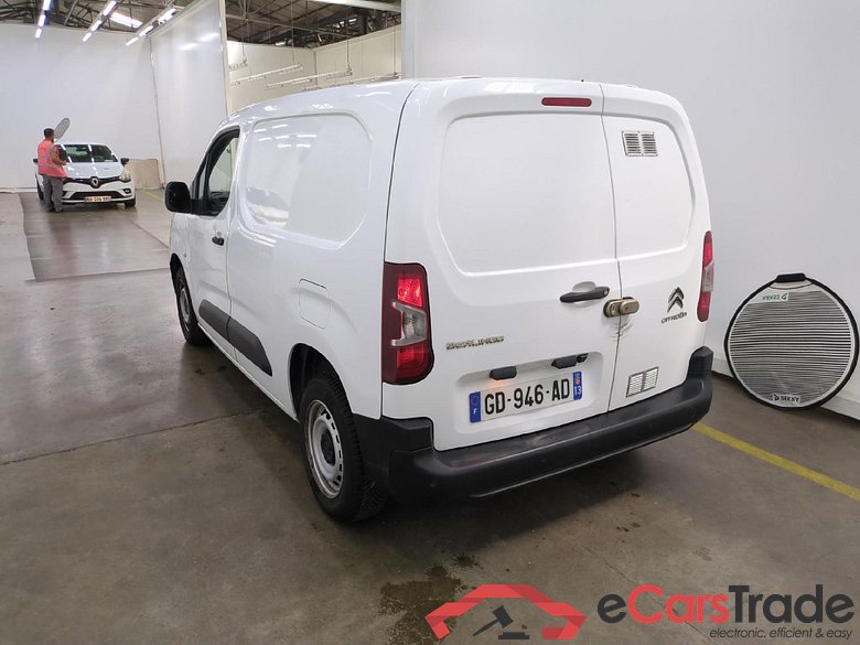 Berlingo Fourgon Club M 650 1.2 PureTech 110CV BVM6 E6d #2