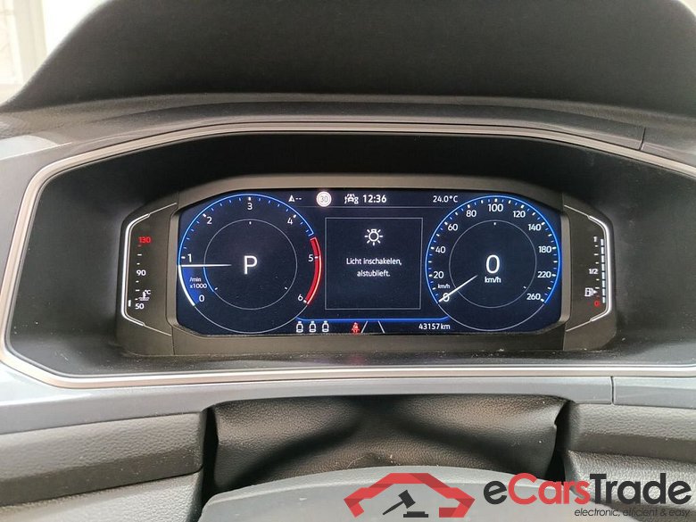 Volkswagen T-Roc 2.0 TDI Style Business DSG 5d #6