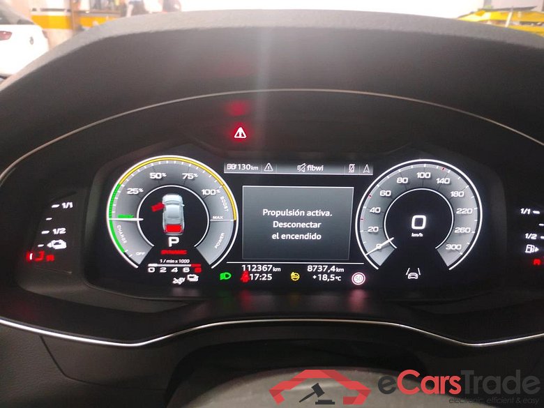 AUDI A6 / 2018 / 4P / sedán 50 TFSIe quattro S tronic Sport #4