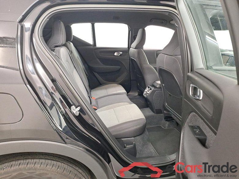 VOLVO XC40 1.5 T2 CORE AUTO #6