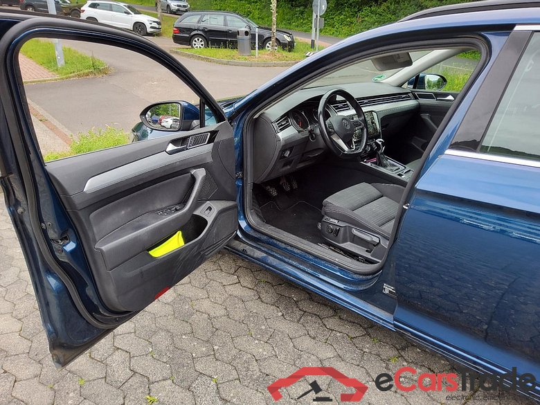 VW Passat Variant 2.0 TDI SCR Business 5d 110kW #4