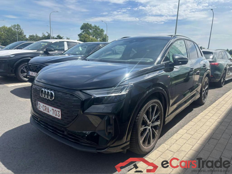 AUDI Q4 e-tron 82 kWh 50 Quattro S line #1