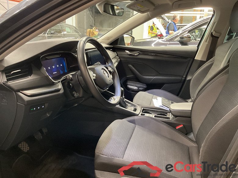 Octavia Combi Ambition 2.0 TDI 110KW MT6 E6d #4