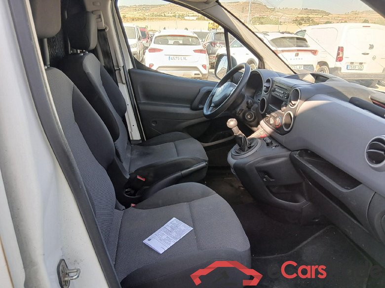 CITROEN Berlingo / 2015 / 3P / furgón derivado de turismo BlueHDi 74KW (100CV) #6