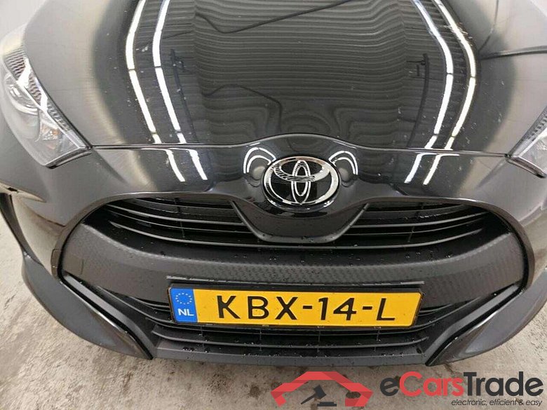 TOYOTA Yaris 1.5 Hyb. 115 Comfort #4