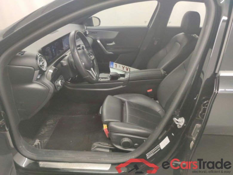 Mercedes-Benz A-Klasse A 180 Business Solution Aut. 5d #3