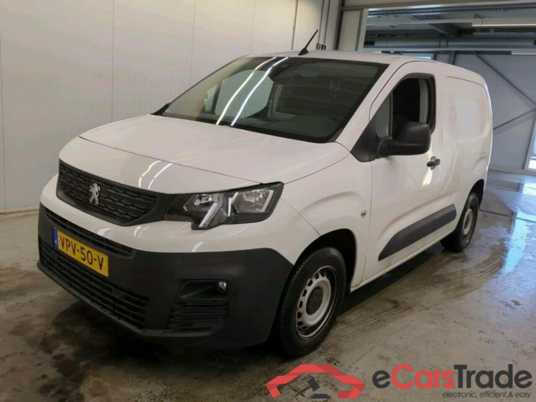 PEUGEOT Partner 1.2 PT. Premium #1
