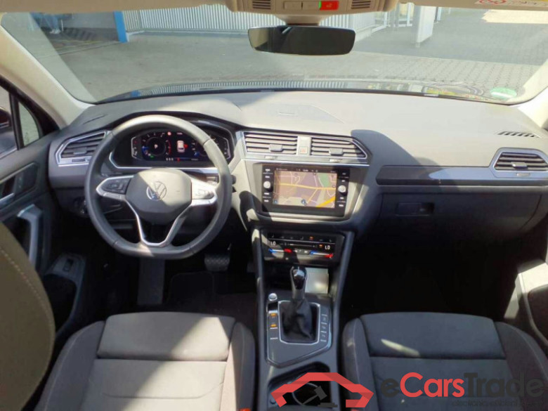 Volkswagen Tiguan 1.5 TSI Elegance Aut. LED-Matrix Virtual ACC Navi Sport-Seats KeylessGo Klima PDC ... #5