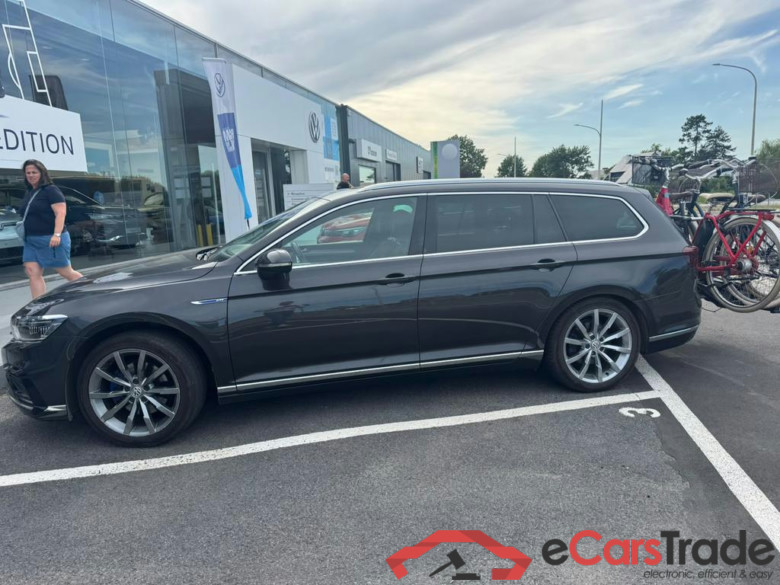 VOLKSWAGEN Passat Variant GTE Passat Variant GTE 'Business' 1.4 TSI 160 kW (218 ch) 6 vitesses DSG #4