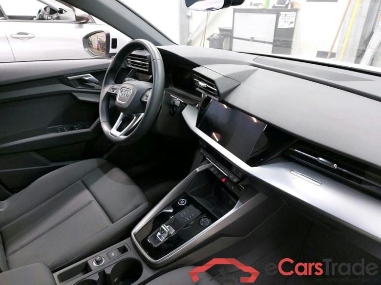 AUDI - AUD A3 SB 40 TFSI e 204PK Attraction With Heated Seats & Environment Cameras & Pre Sense * HYBRID * #3