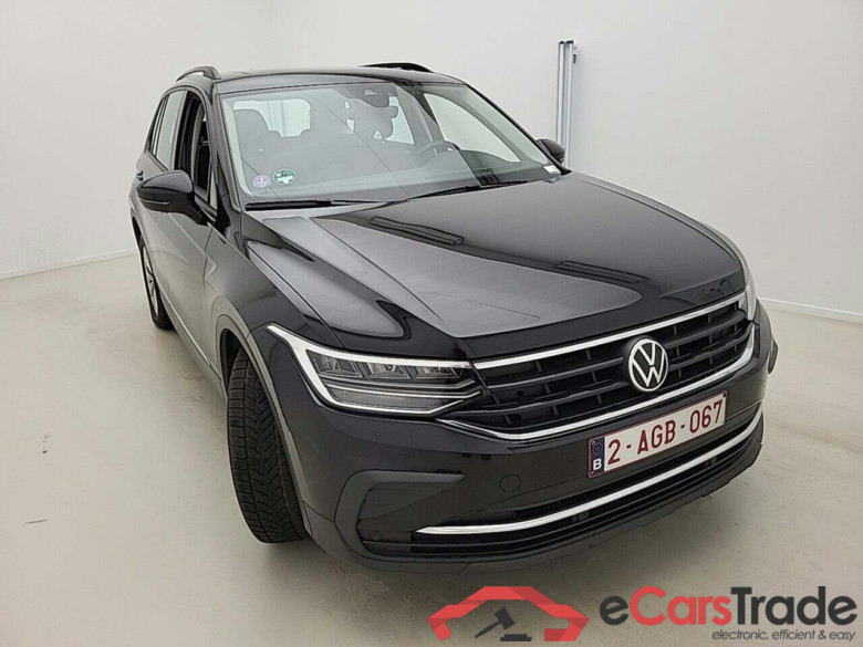 Volkswagen Tiguan 1.5 TSI Life Pano LED ACC Navi Camera Klima PDC ... #2