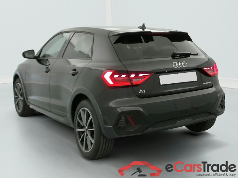 Audi A1 30 TFSI 110 ch S tronic 7 Design Luxe #5