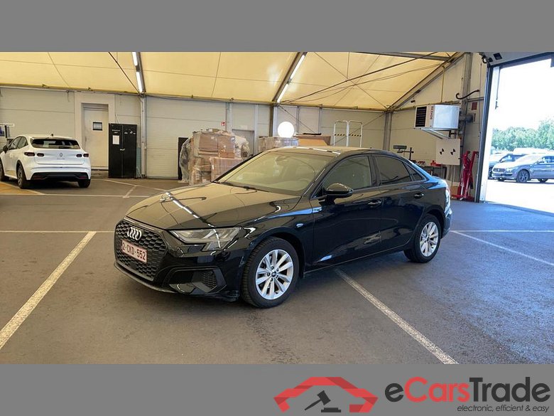 AUDI A3 Sedan Audi A3 Berline Business Edition Attraction 30 TFSI 81(110) kW(pk) S tronic #1