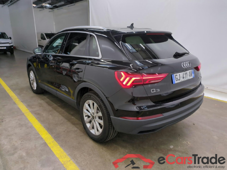AUDI Q3 / 2018 / 5P / SUV 35 TFSI 150 S Tronic Advanced(SL) #3