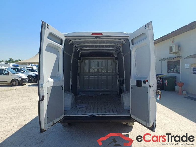 PEUGEOT BOXER / 2014 / 4P / FURGONE 333 L2H2 2.2 BLUEHDI 140CV SeS #5
