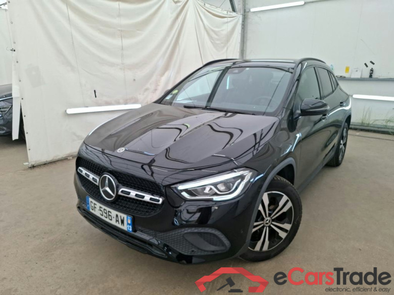 MERCEDES-BENZ GLA / 2020 / 5P / SUV 2.0 GLA 200 D BUSINESS LINE DCT