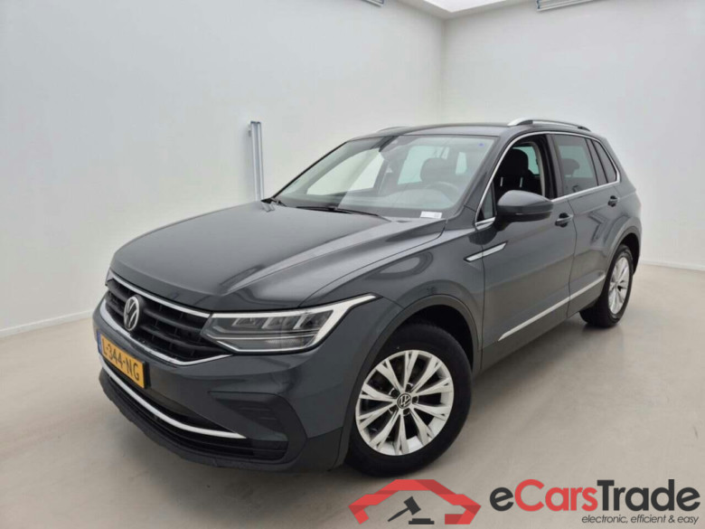 VOLKSWAGEN Tiguan 1.5 TSI Life Bns #1