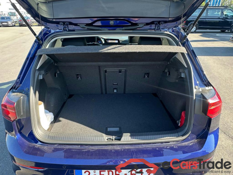 VOLKSWAGEN Golf VIII Golf Life Business Premium 1.0 TSI 81 kW (110 ch) 6 vitesses manuel #3