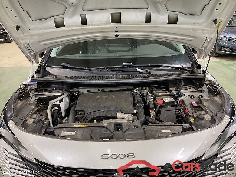 PEUGEOT 5008 1.2 PURETECH 130 AUTO ALLURE PACK #6